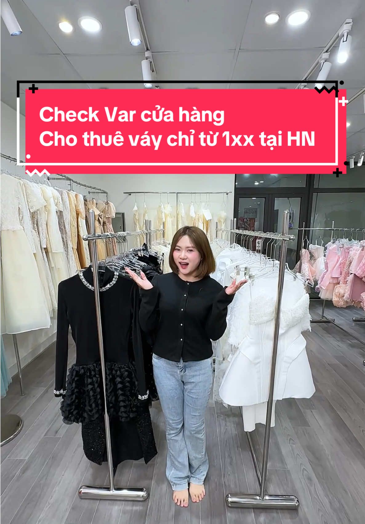 Check var cửa hàng cho thuê váy chỉ từ 1XX tại Hà Nội